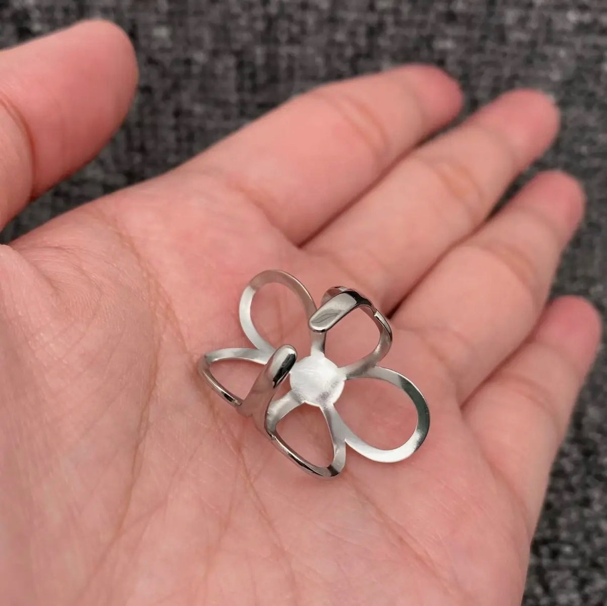 Hollow Flower Adjustable Ring