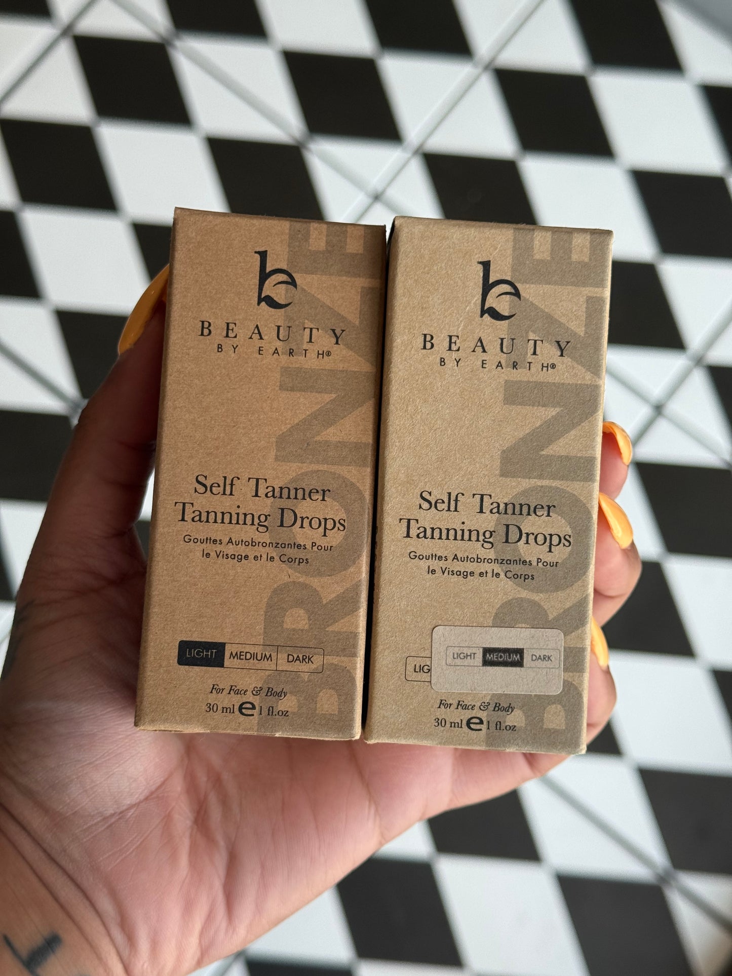 Beauty by Earth Self Tanner Drops- * 2 Shades *