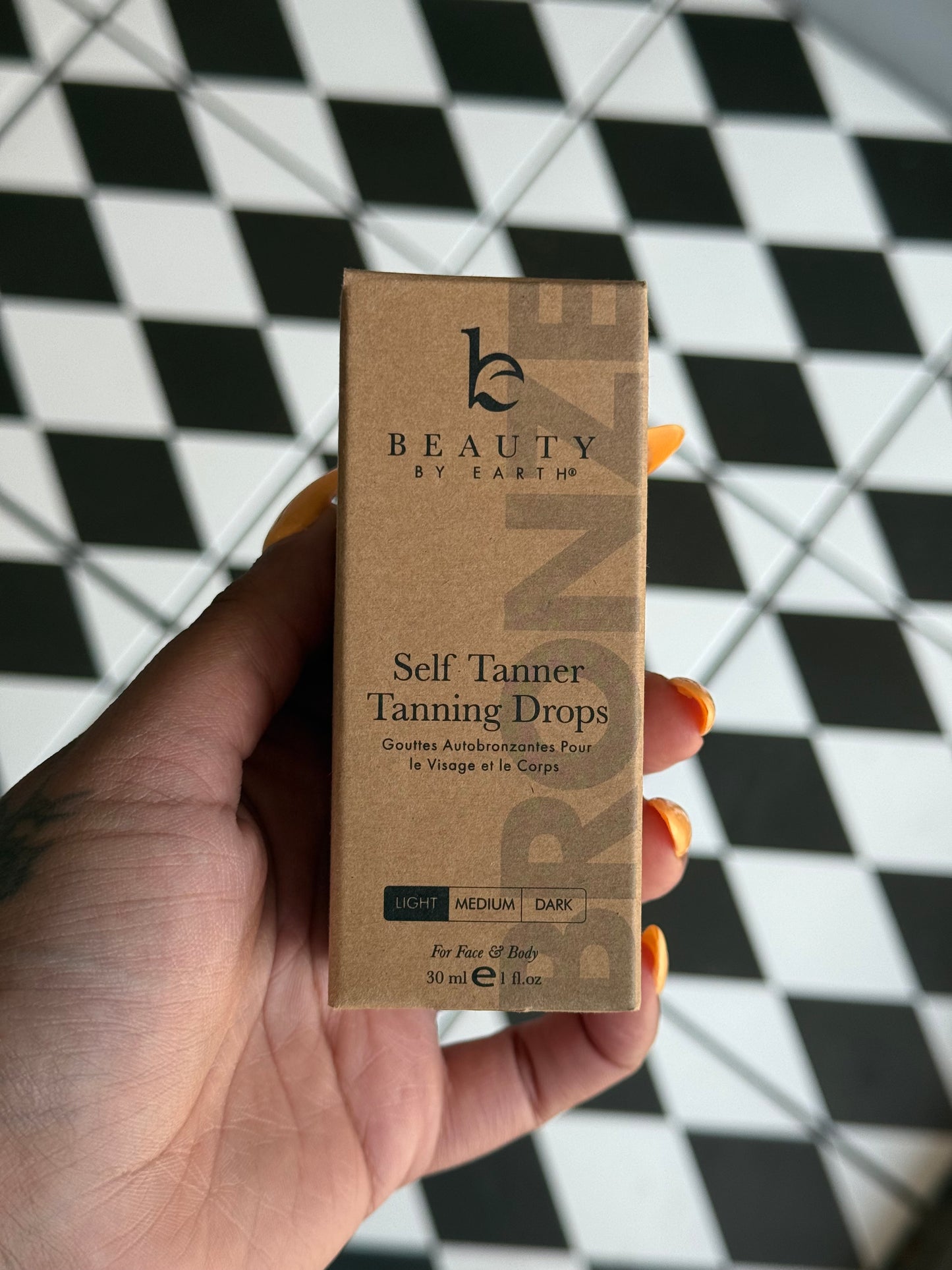 Beauty by Earth Self Tanner Drops- * 2 Shades *
