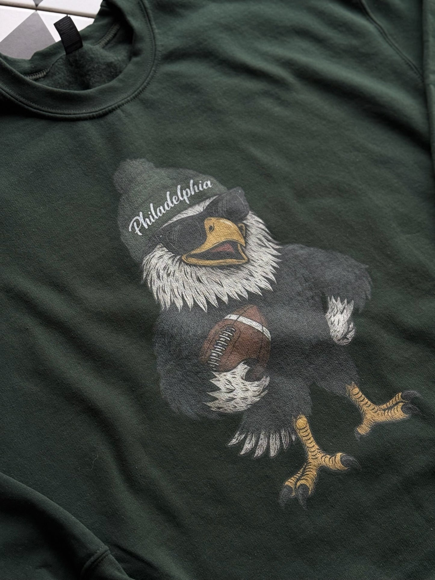 Flyin' Fresh Vintage Philadelphia Eagles Crewneck - Forest Green