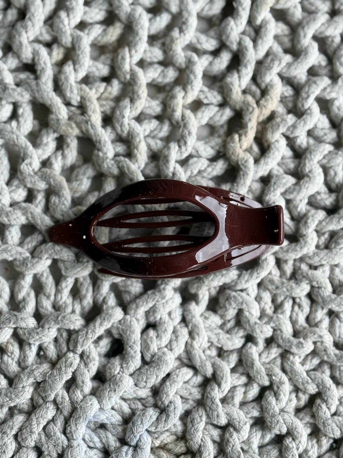 Glossy Flat Lay Clip - * Multiple Colors *