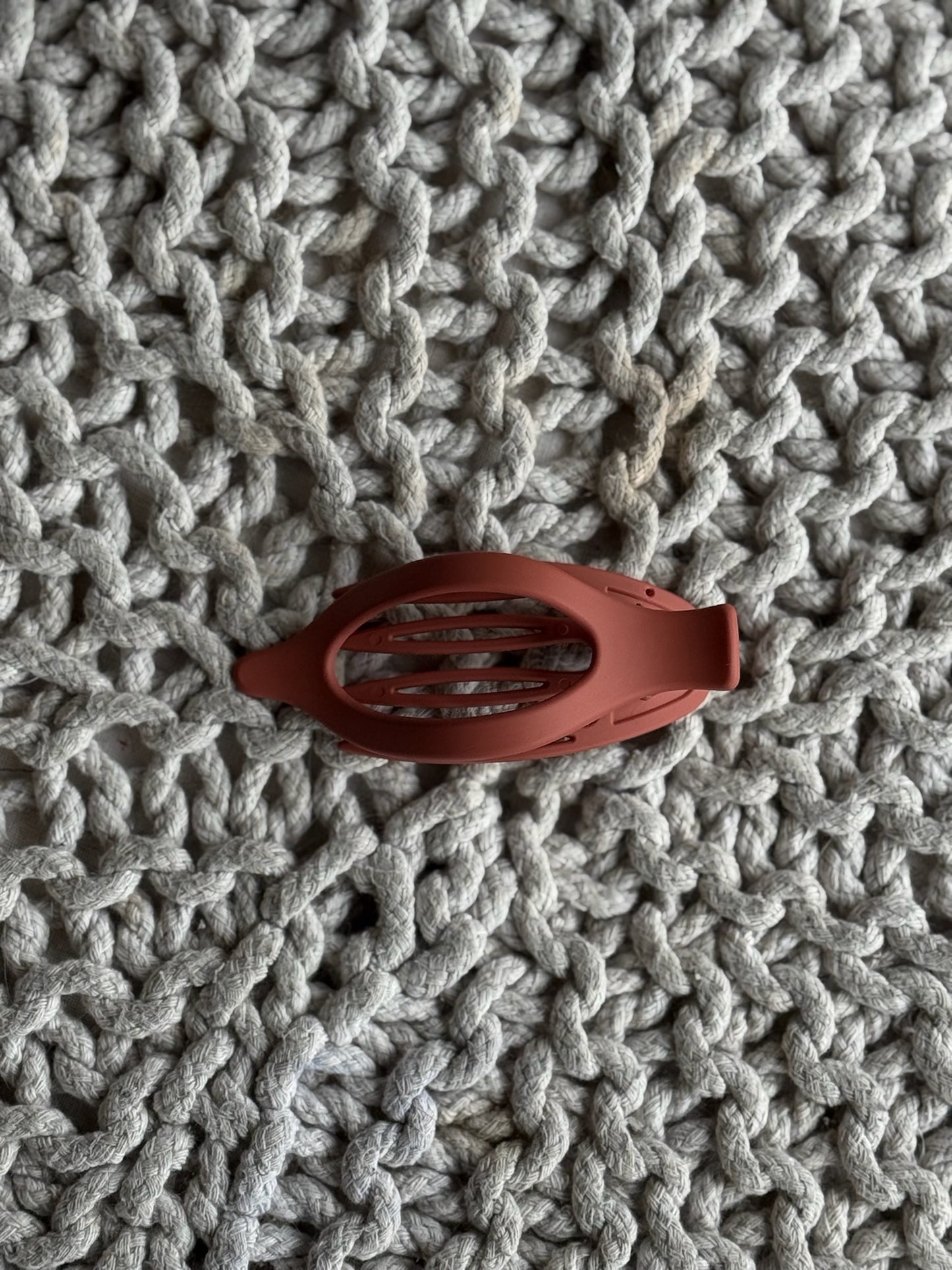 Matte Flat Lay Clip - * Multiple Colors *