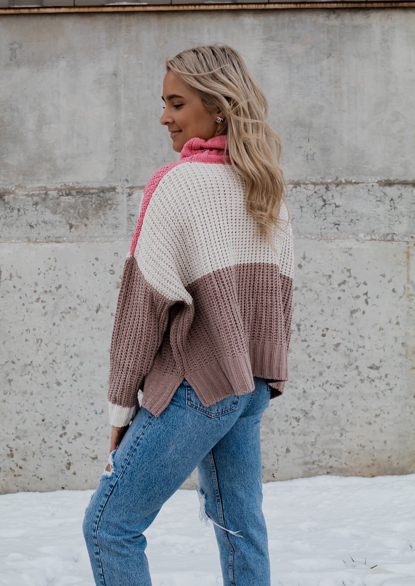 Picture Me Perfect Turtle Neck Knit Sweater - Bubblegum