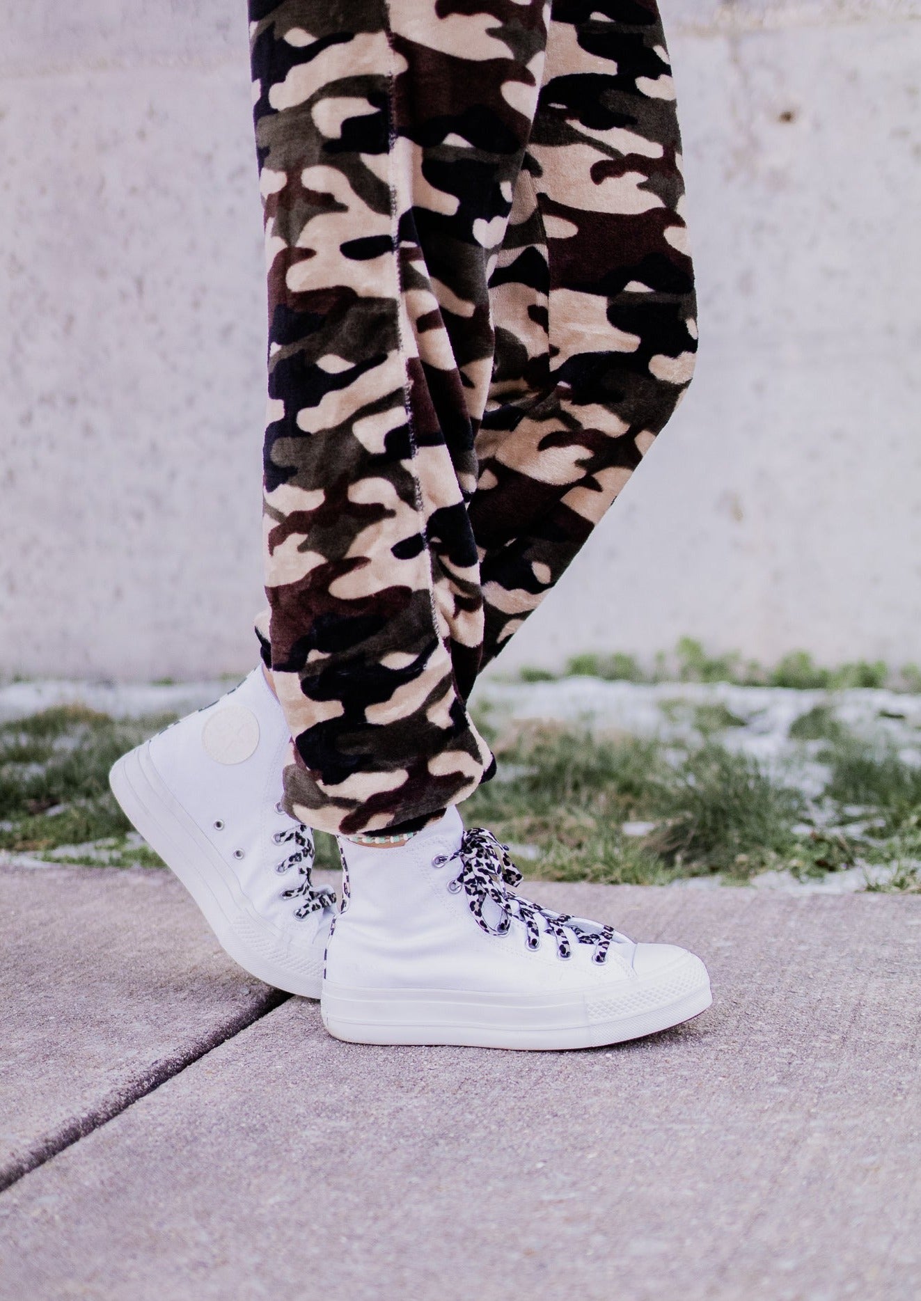 Comfy Queen Camo Jogger