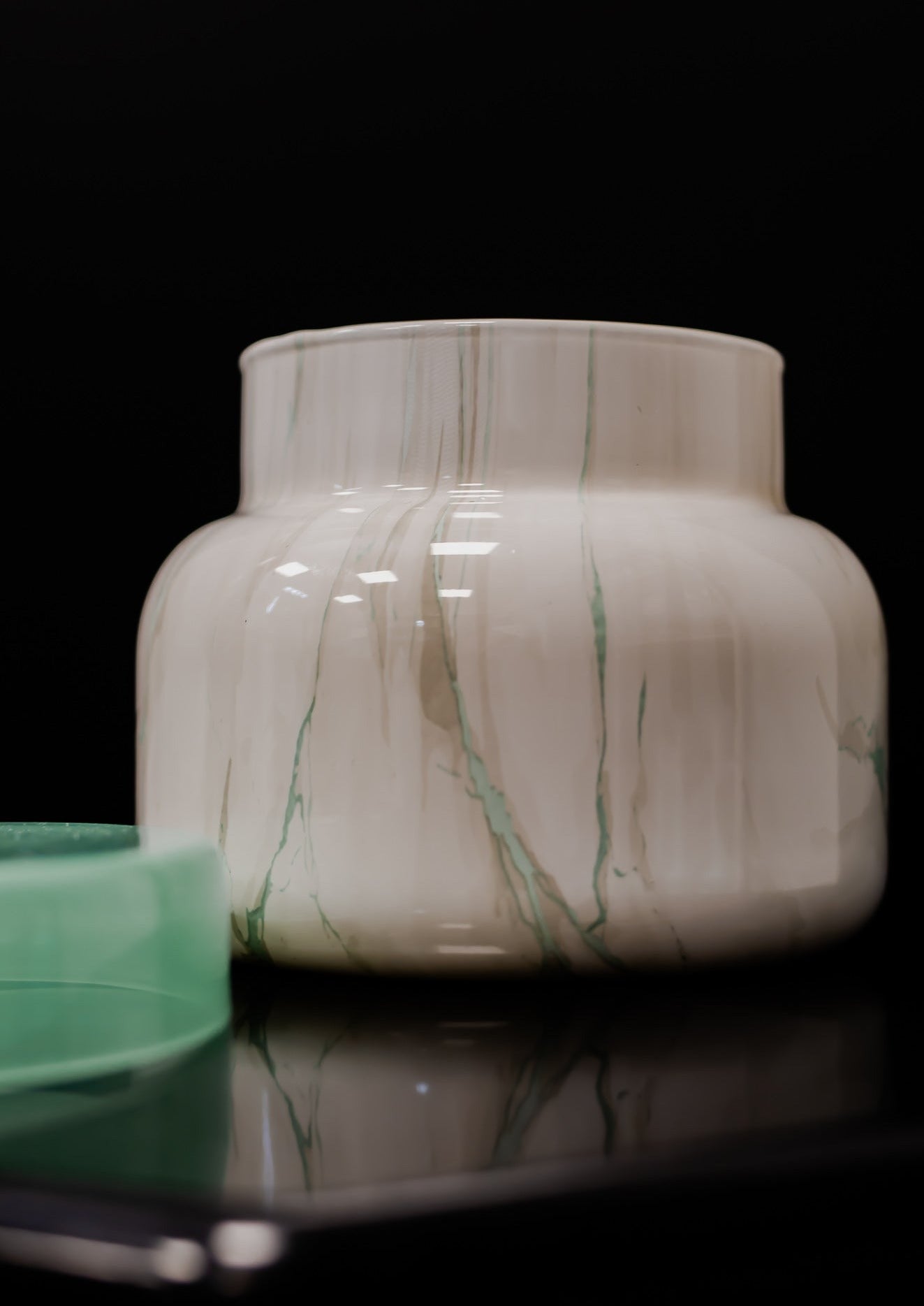 Coconut Santal Modern Marble Signature Jar, 19 oz - Capri Blue