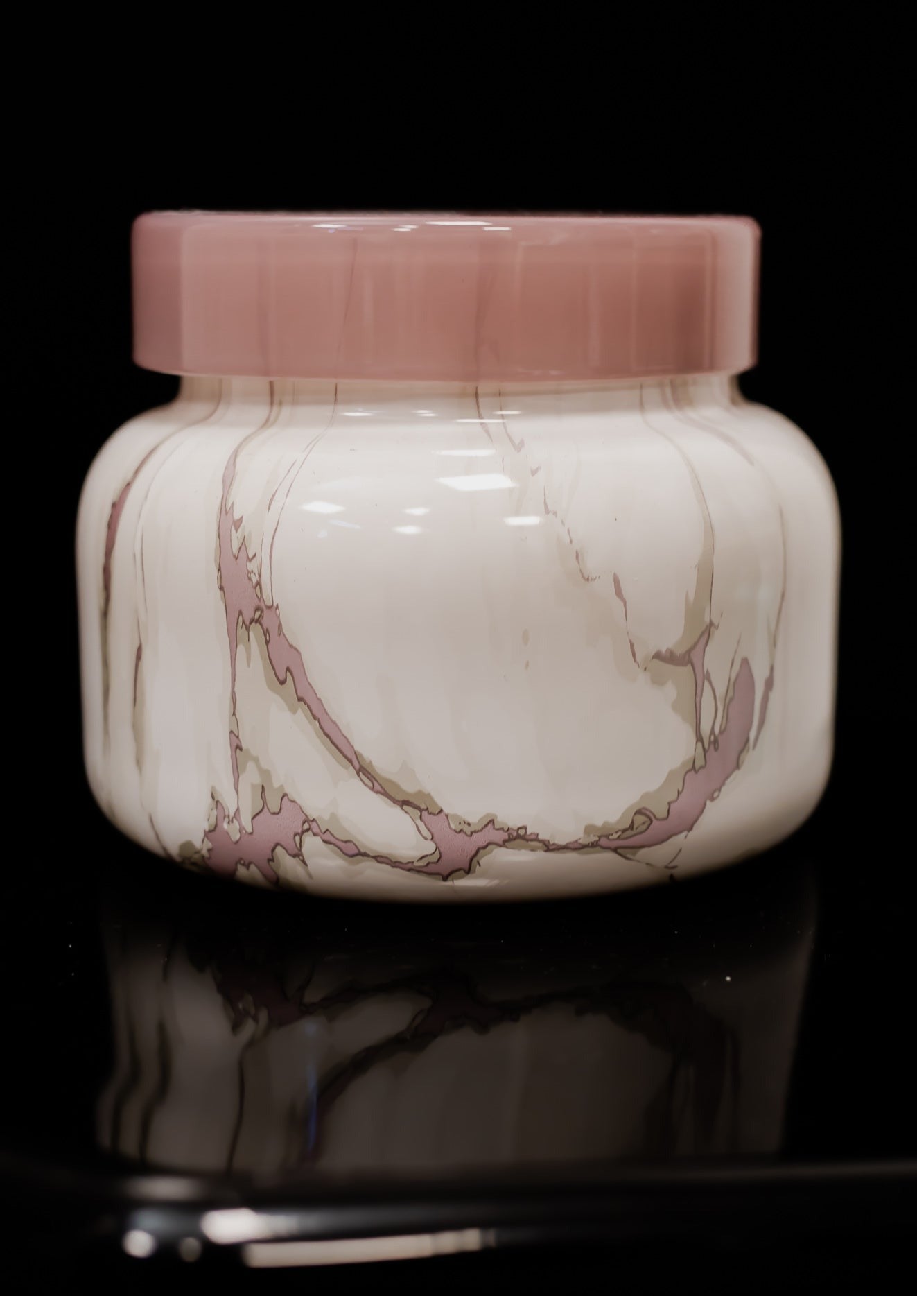 Aloha Orchid Modern Marble Signature Jar, 19 oz - Capri Blue