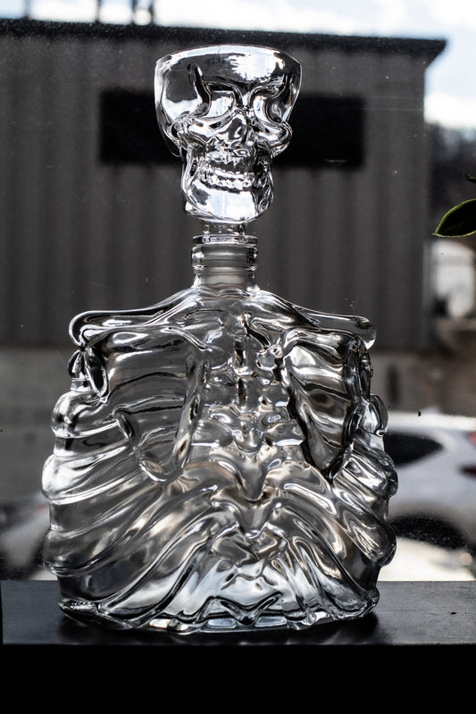 Crystal Skull Decanter Set + 6 Shot Glasses *Engraving optional*