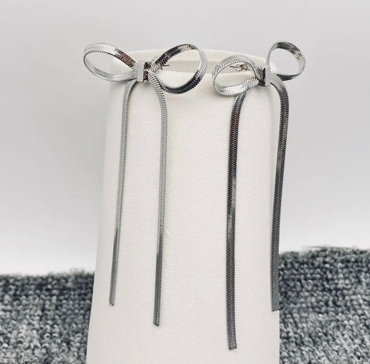 Bow Chain Fringe Earrings- * 2 Colors *