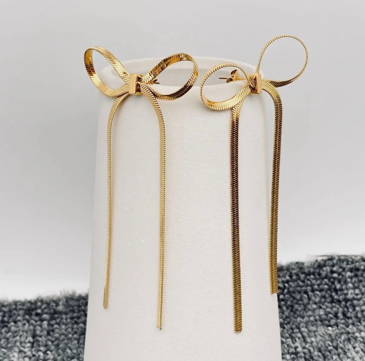 Bow Chain Fringe Earrings- * 2 Colors *