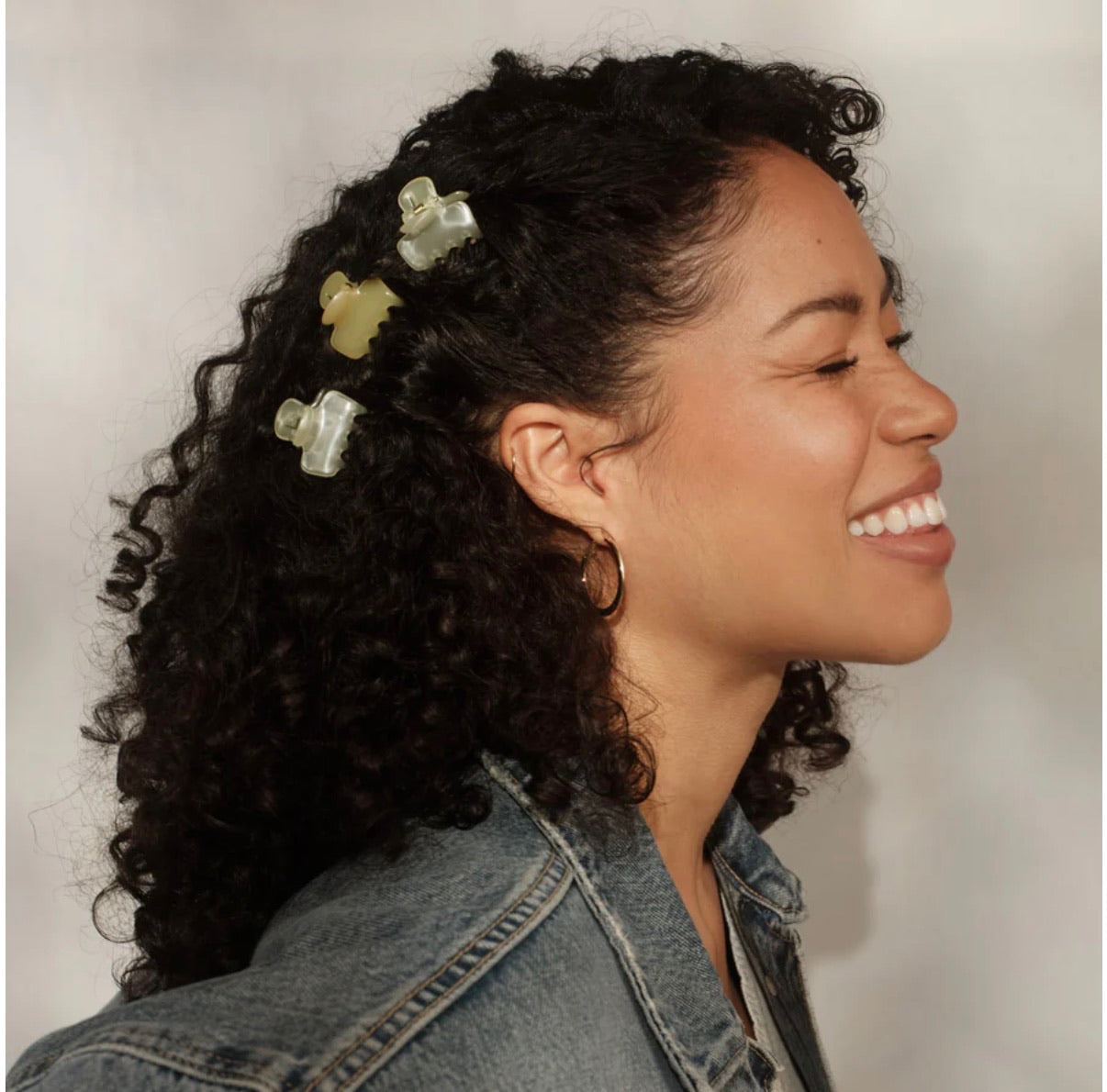Kitsch Pearlized Cream & Butter Yellow Jelly Cloud Clips - Mini
