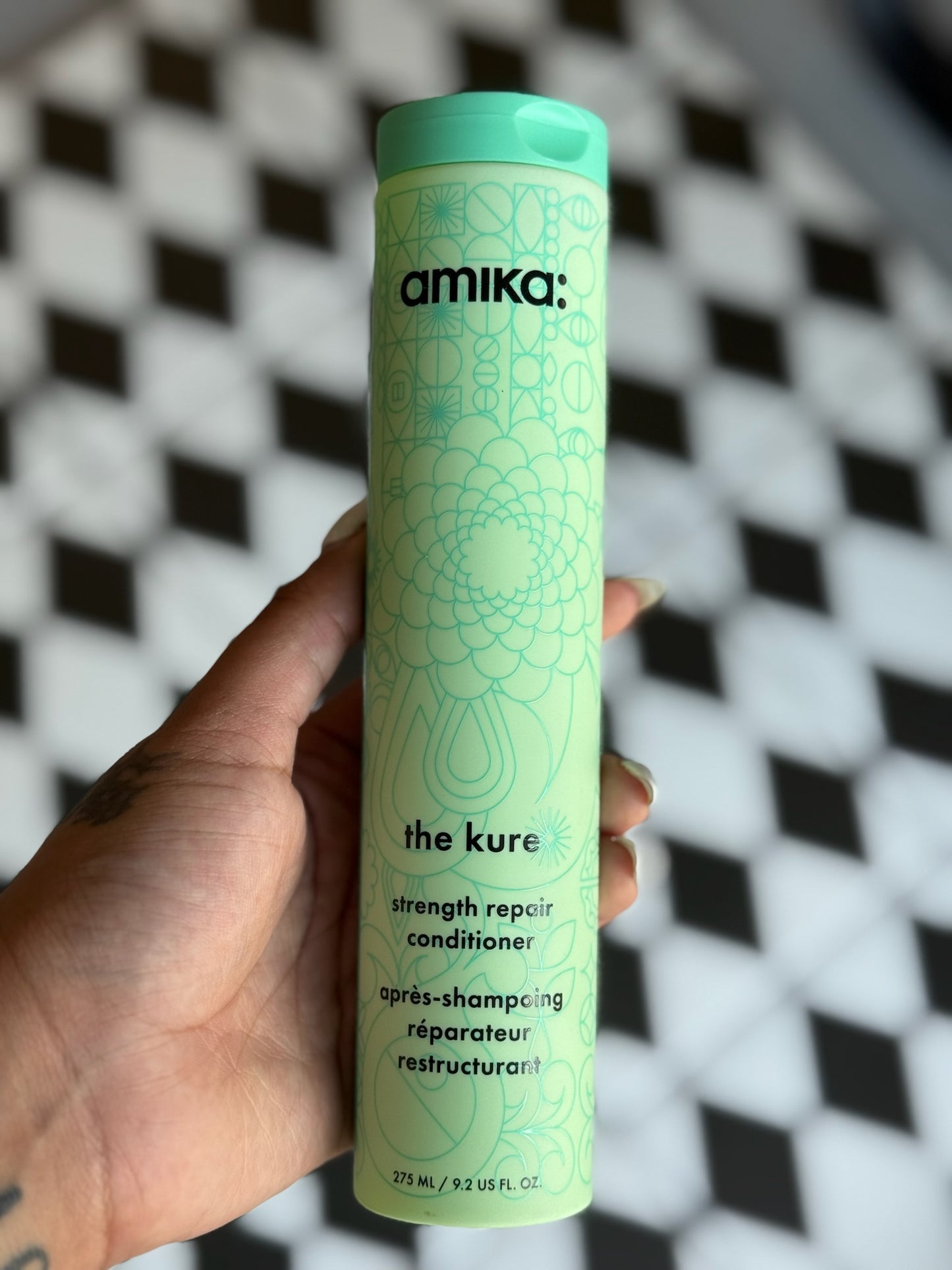 AMIKA The Kure Strength Repair Conditioner