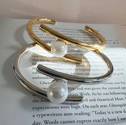 Talia Pearl Open Cuff Bracelet - * 2 Colors *