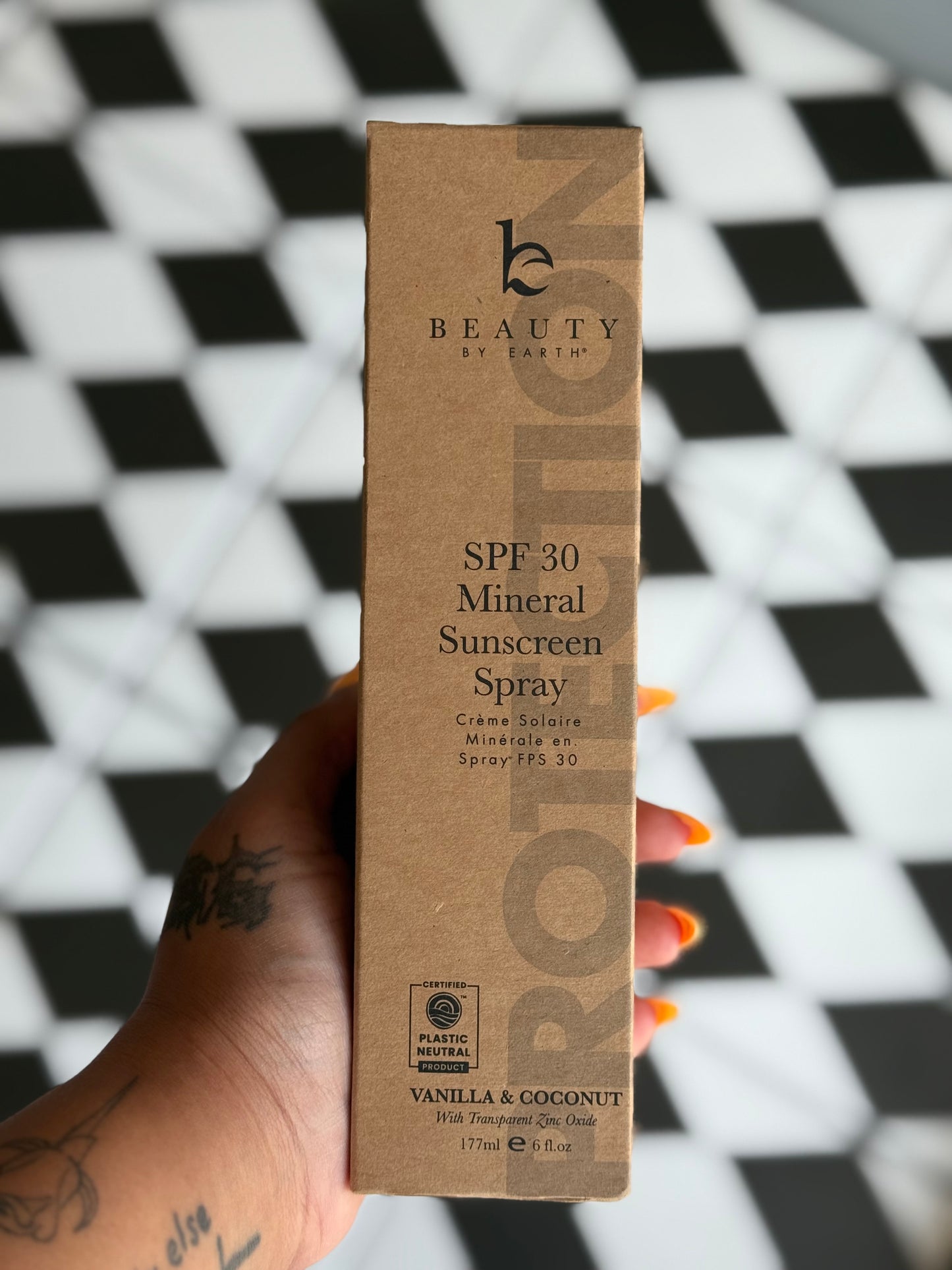 Beauty by Earth SPF Mineral Sunscreen Spray- * 2 Scents *