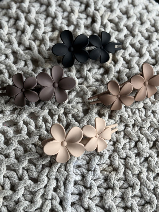Flower Matte Flat Lay Clip - * Multiple Colors *