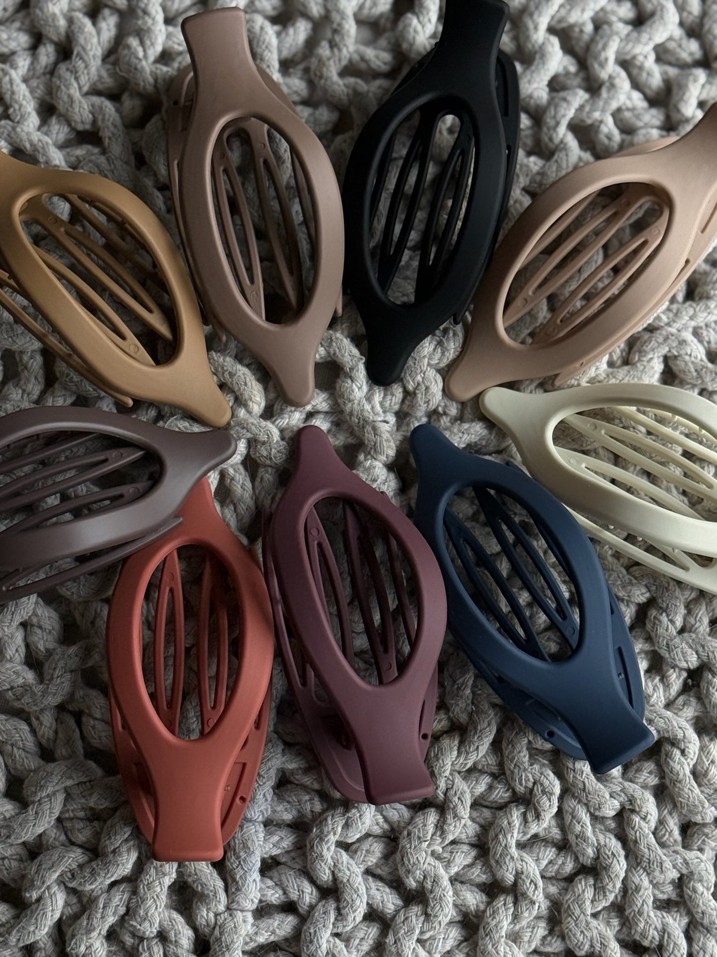 Matte Flat Lay Clip - * Multiple Colors *