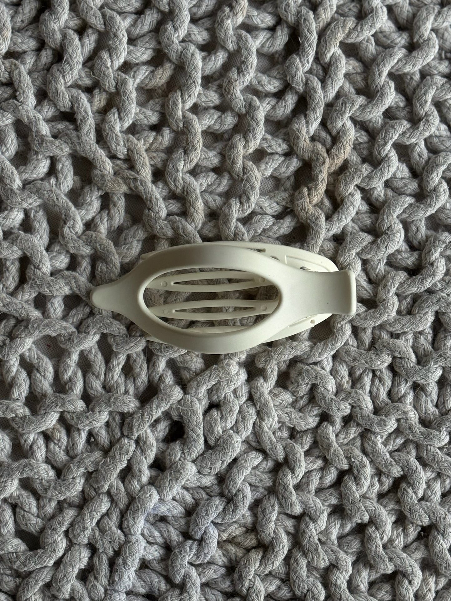 Matte Flat Lay Clip - * Multiple Colors *