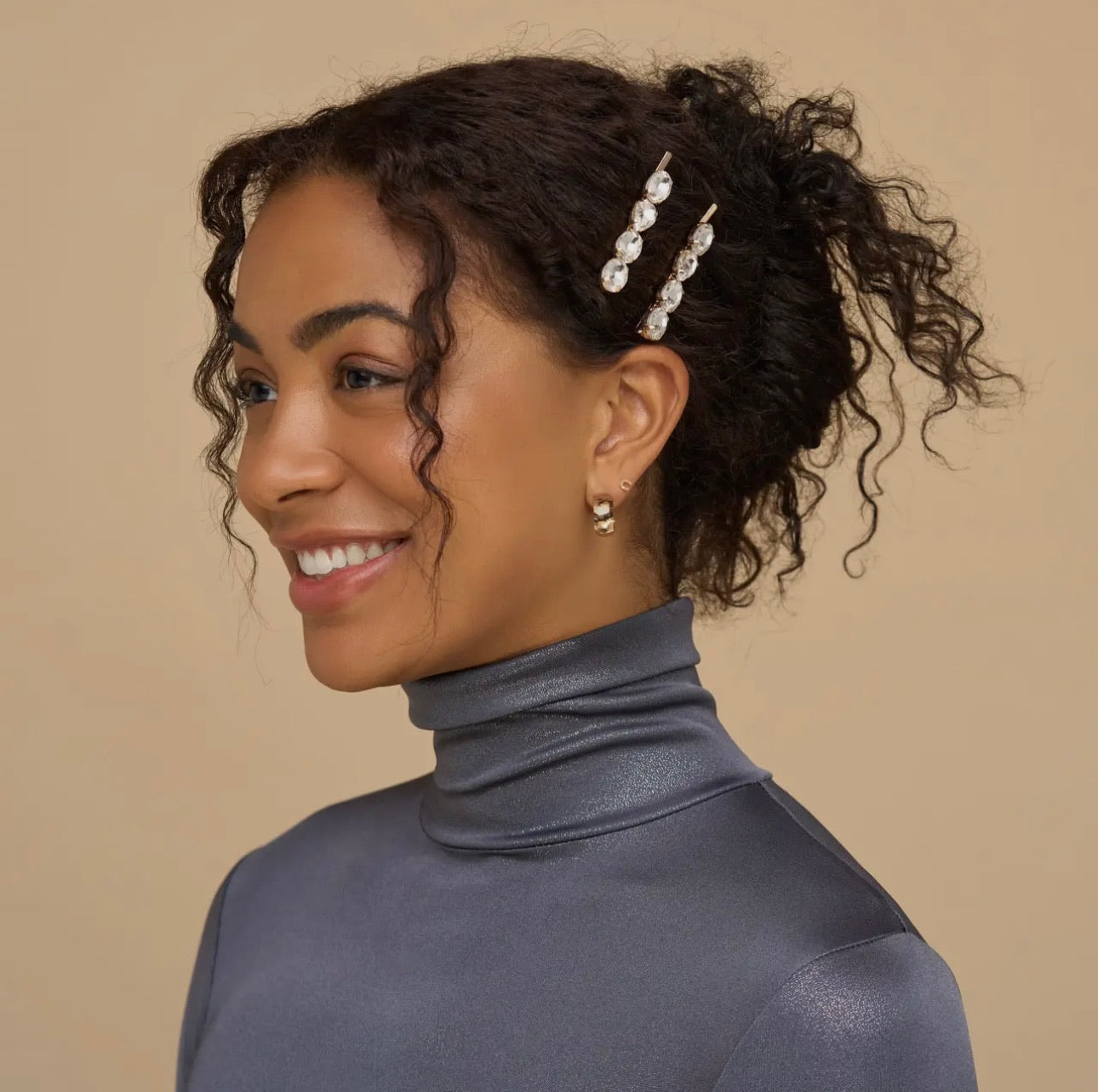 Kitsch Metal Gemstone Bobby Pins - White