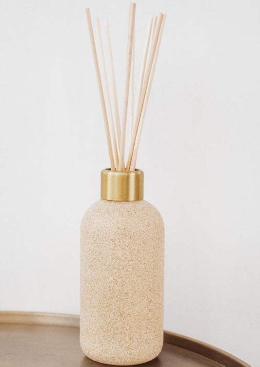 Pumpkin Dulce Reed Diffusesr, 8 fl oz *2 Color Options*