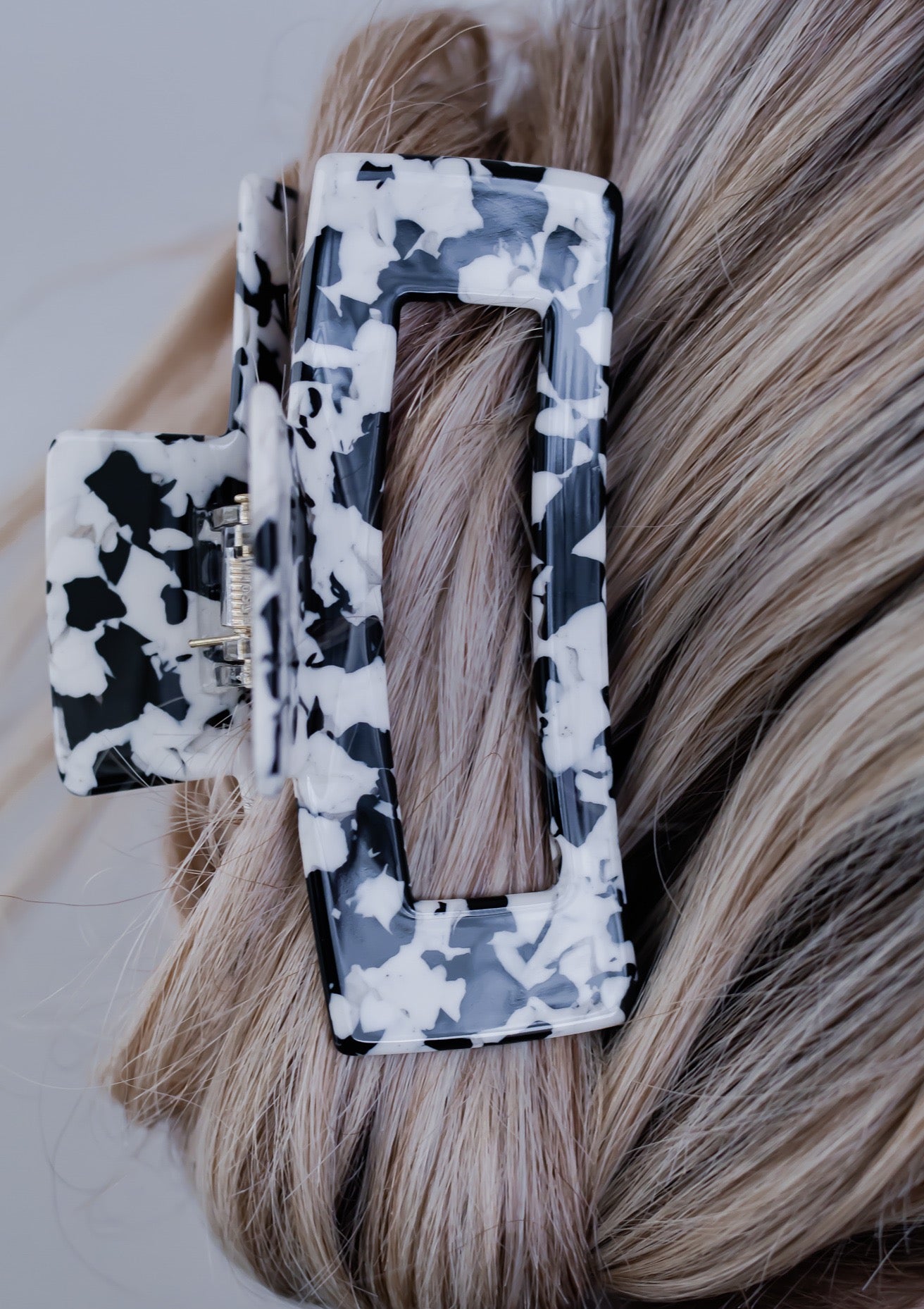 Jumbo Babe - Premium Marble Collection *XL Claw*