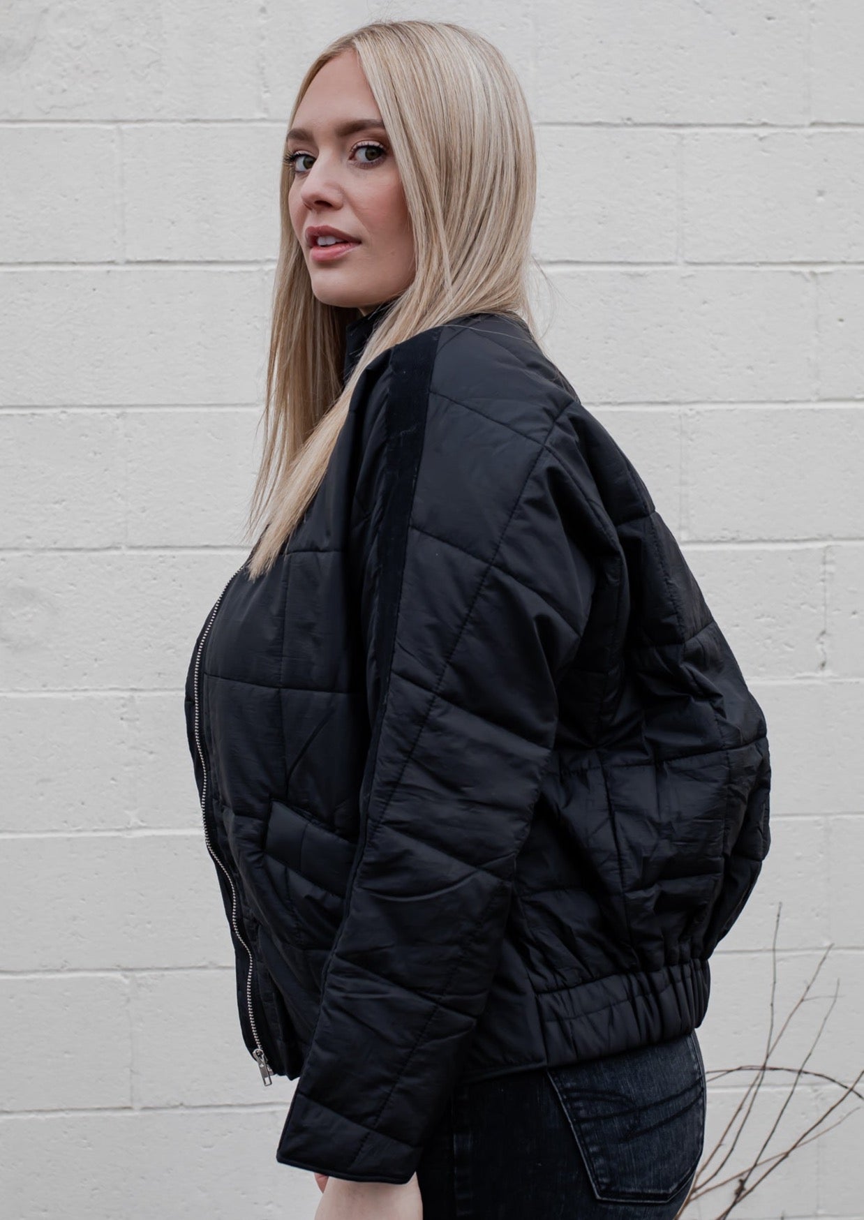 Forever Chic Lightweight Puffer Jacket (Kenzies Pick)